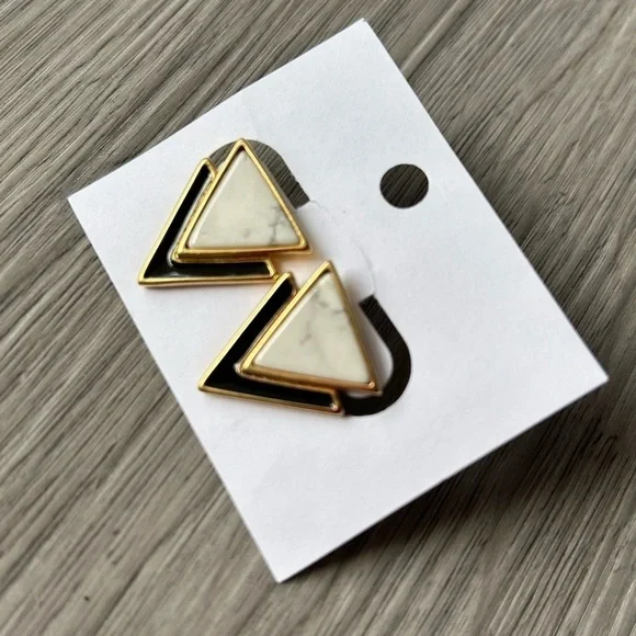 Vintage 80s Style Triangle Earrings With Marble, Gold & Black Detail Women’s - Picture 6 of 9